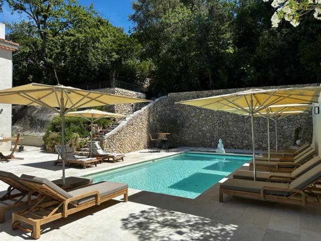 Saint-Marc-Jaumegarde Le Repos Du Keyrie酒店 外观 照片